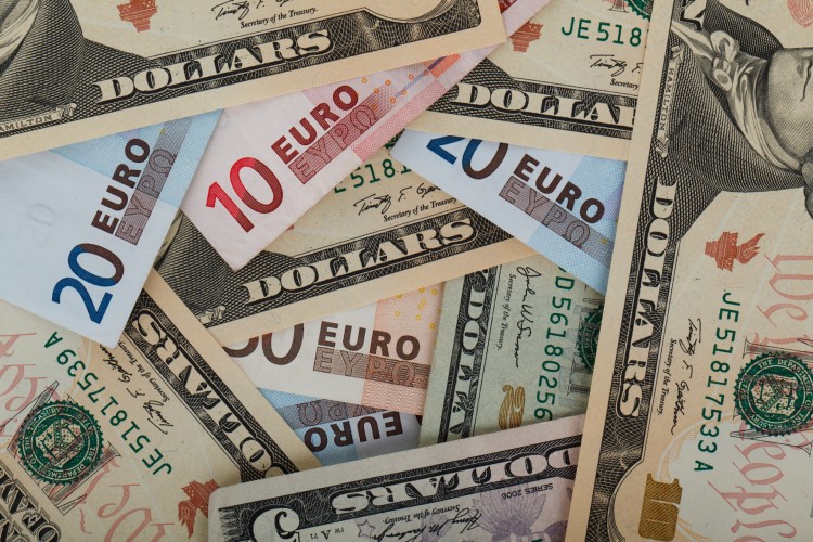 Euro vs US Dollar